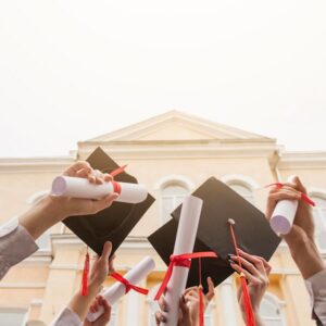 Bằng đại học có quan trọng