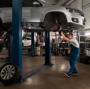 học về ngành điện ô tô