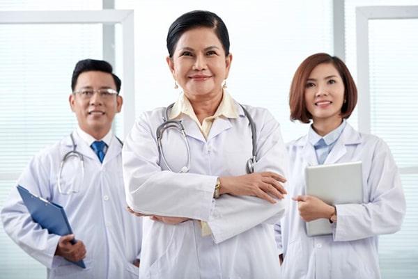 xu hướng nghề nghiệp trong tương lai ở Việt Nam- Chăm sóc sức khoẻ