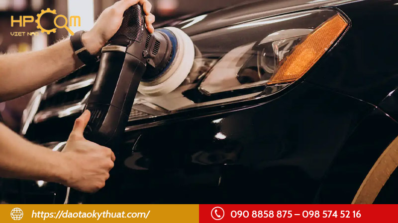 vi-sao-nen-hoc-nghe-noi-that-o-to