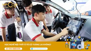 hoc-nghe-noi-that-o-to-co-tuong-lai-khong