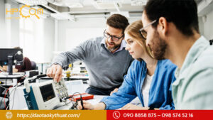 co-7-ly-do-nen-hoc-nghe-neu-truot-dai-hoc