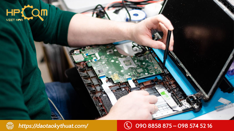 doi-net-ve-nghe-sua-chua-may-tinh-laptop-hien-nay