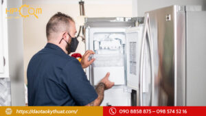 tam-su-nghe-sua-chua-dien-lanh