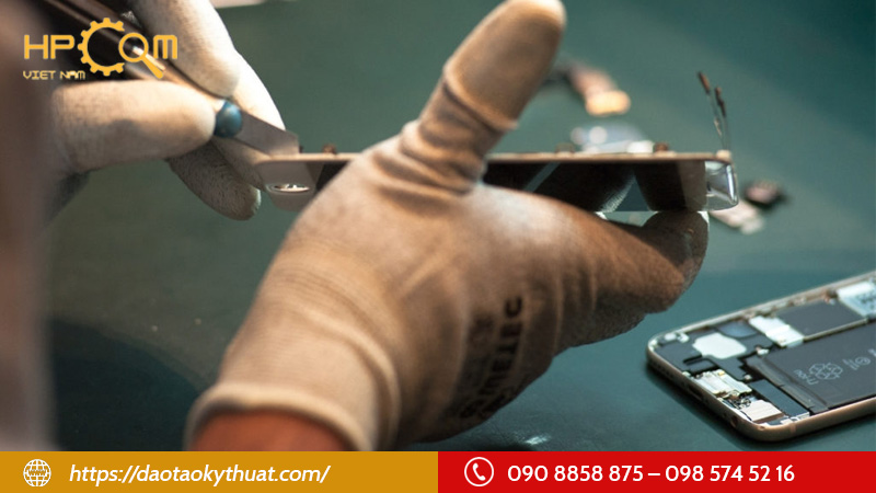 huong-dan-dang-ky-hoc-sua-chua-dien-thoai