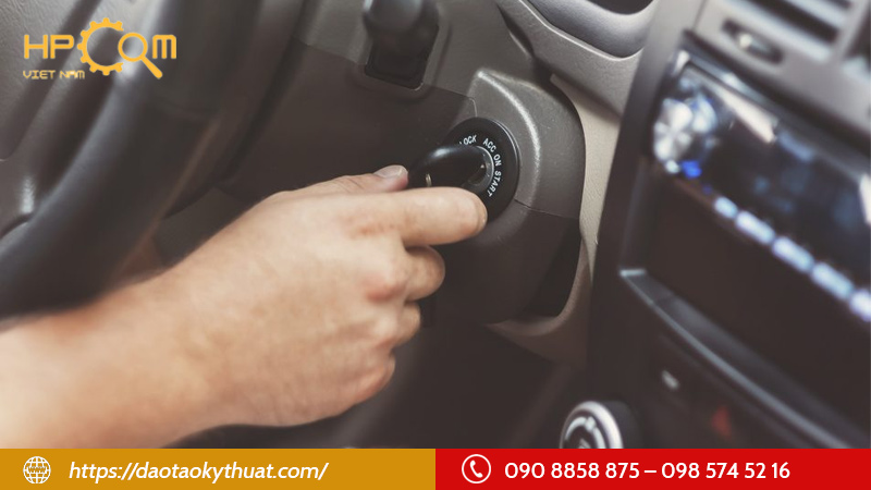 co-cau-an-khop-cua-may-khoi-dong