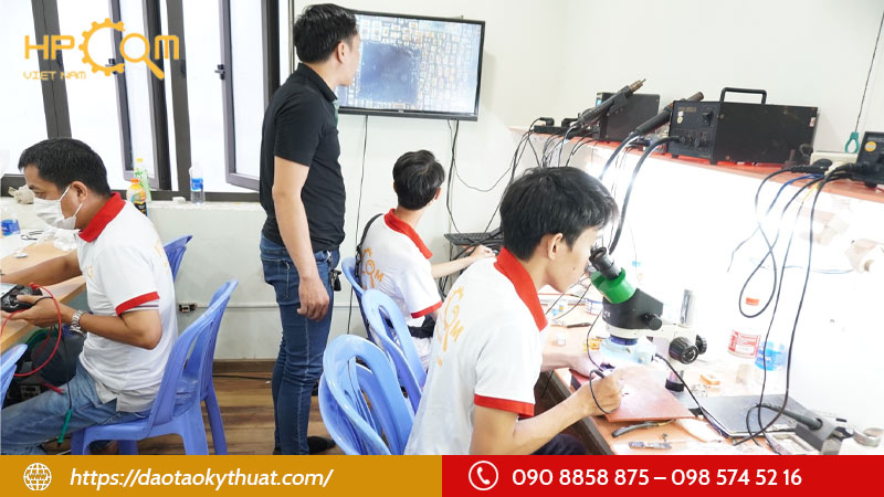 hoc-lop-9-xong-co-hoc-nghe-duoc-khong