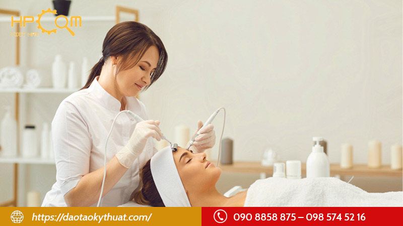 nghe-spa-va-cham-soc-suc-khoe