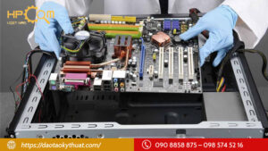 ky-thua-sua-chua-lap-rap-may-tinh