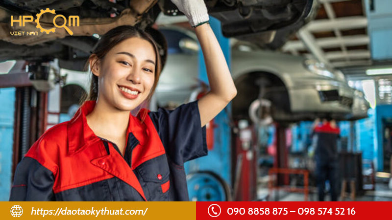 luu-y-khi-con-gai-chon-nganh-cong-nghe-o-to