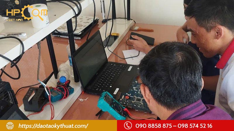 tai-sao-nen-chon-hpcom-viet-nam-de-hoc-sua-chua-laptop
