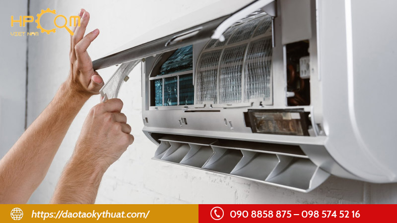 cach-xu-ly-khi-may-lanh-bao-loi-den-do