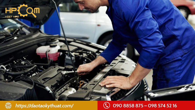 khi-nao-can-kiem-tra-hoac-sua-chua-he-thong-phun-xang-dien-tu