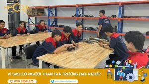 vi-sao-co-nhieu-nguoi-tham-gia-truong-day-nghe