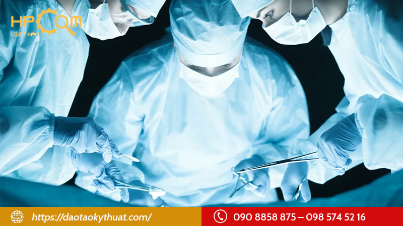 bac-si-phau-thuat
