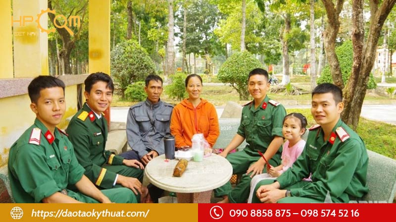 quy-dinh-ve-tham-chien-si-trong-quan-ngu