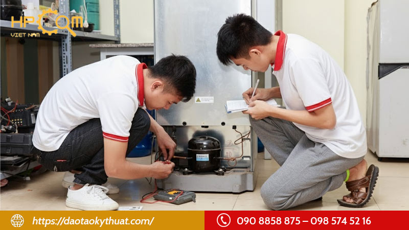 co-hoi-nghe-nghiep-sau-khi-hoc-tai-hpcom-viet-nam