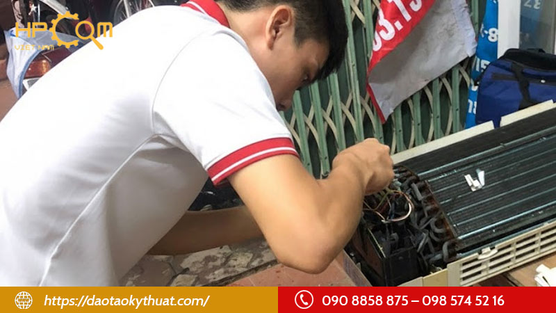 co-lop-hoc-buoi-toi-hoac-cuoi-tuan-khong