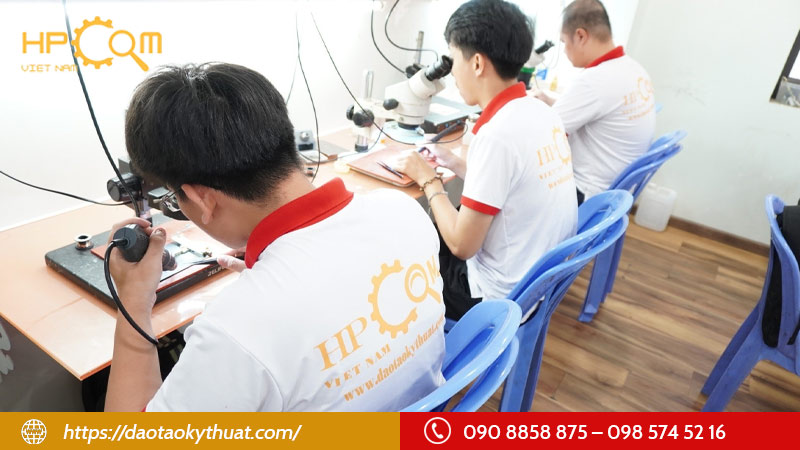 hpcom-viet-nam-trung-tam-dao-tao-nghe-uy-tin
