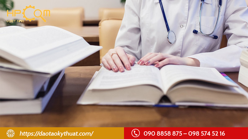 khoi-b-gom-cac-mon-nao