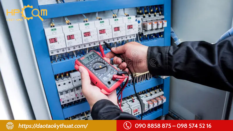 ky-thuat-vien-dien-dien-tu-thong-minh