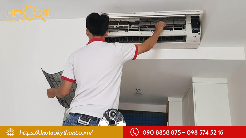 nen-hoc-nghe-o-dau-nhanh-co-vec