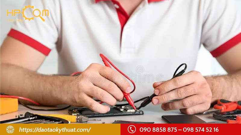 ly-do-nen-hoc-sua-phan-cung-dien-thoai