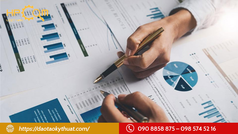 nhom-nghe-tai-chinh-kinh-doanh